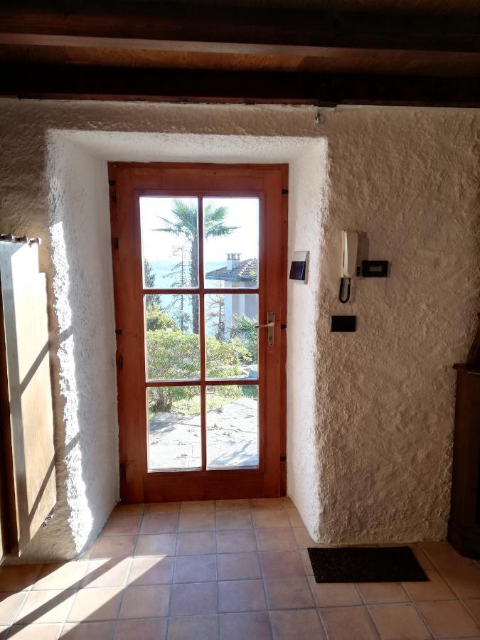 Romantica Casetta Nel Verde Con Vista Sul Lago Belgirate Luaran gambar