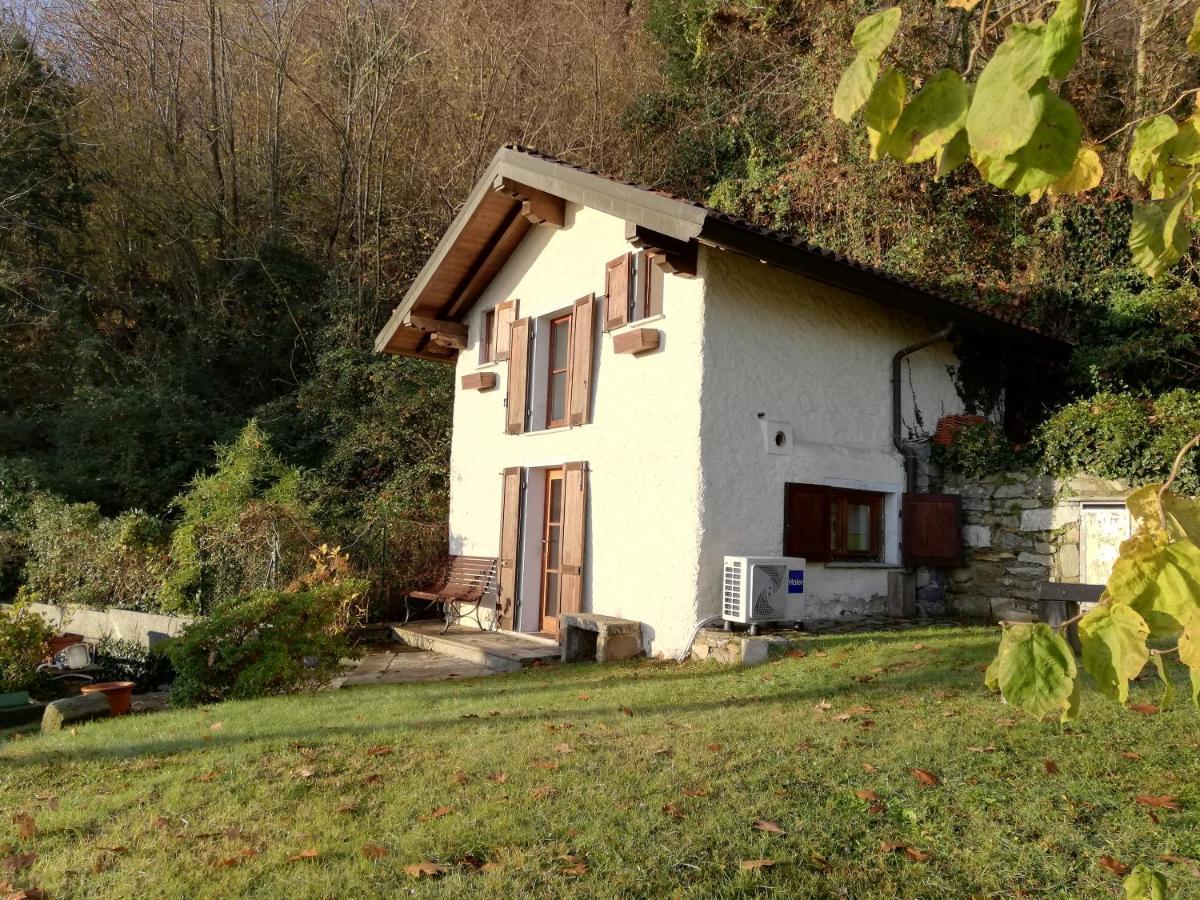 Romantica Casetta Nel Verde Con Vista Sul Lago Belgirate Luaran gambar